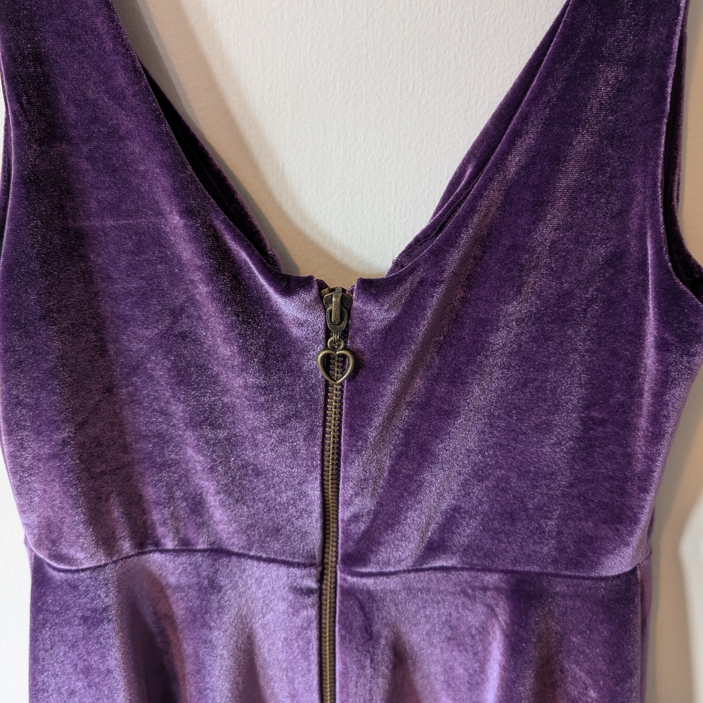 Urban Outfitters Elegant Purple Velvet Dress - Picture 5 of 6
